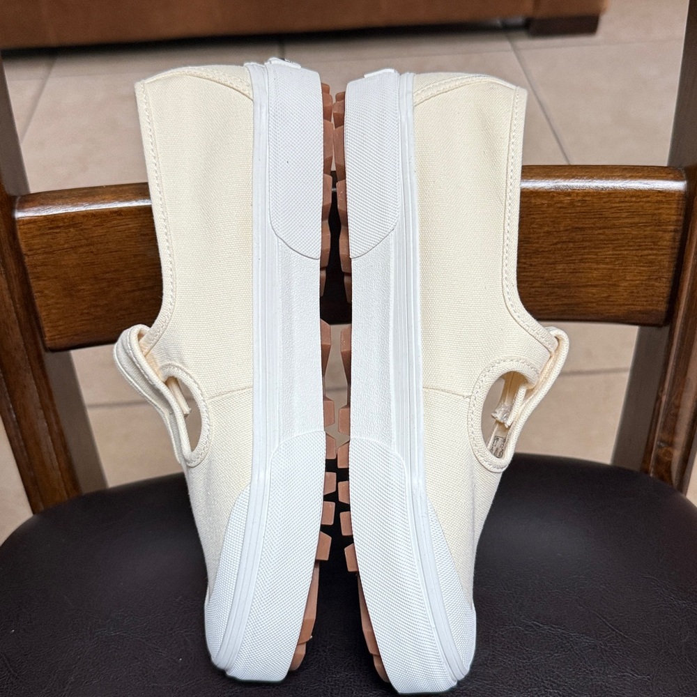 Vans Mary Jane Style 93 Sneakers New Women’s Size 9.5 mens Size 8 various colors